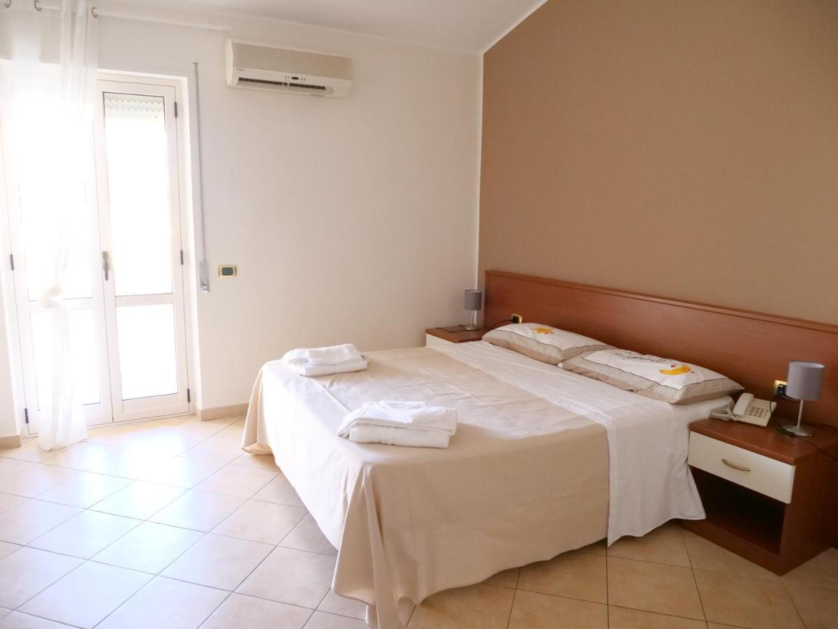 Grand Hostel Calabria Pietrapaola Exteriér fotografie